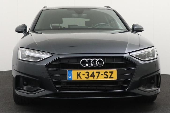 Occasion Audi A4 Business 204 PK (150 kW) 2021 Grijs Stationwagen