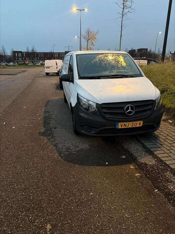 Gebruikt 2019 Mercedes Vito | € 10.500 (Super prijs) - Afbeelding 1/4
