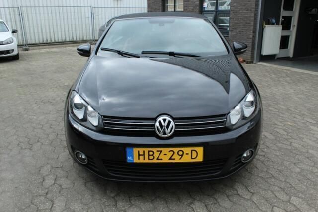 Zwart Gebruikt 2011 VW Golf Cabriolet Cabriolet | € 11.000 (Eerlijke prijs) - Afbeelding 1/4