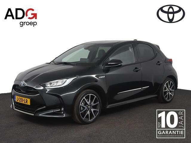Zwart Gebruikt 2020 Toyota Yaris Executive Hatchback | € 21.950 (Eerlijke prijs) - Afbeelding 1/4