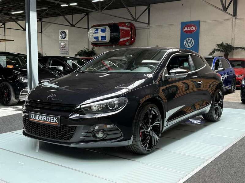 Zwart Gebruikt 2011 VW Scirocco Coupé | € 10.999 (Eerlijke prijs) - Afbeelding 1/4