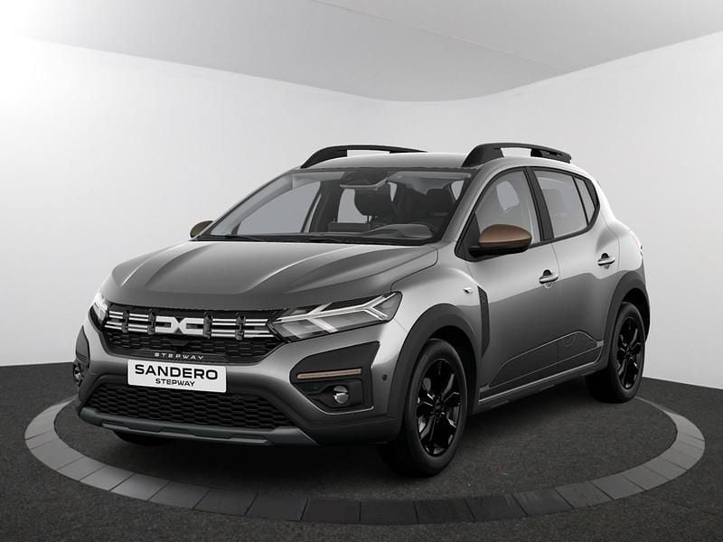 Gris schiste (grijs metallic) Nieuw 2025 Dacia Sandero Extreme Hatchback | € 24.500 (Eerlijke prijs) - Afbeelding 1/4