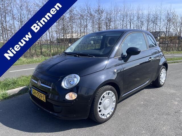 Zwart Gebruikt 2015 Fiat 500 Pop Hatchback | € 4.845 (Eerlijke prijs) - Afbeelding 1/4