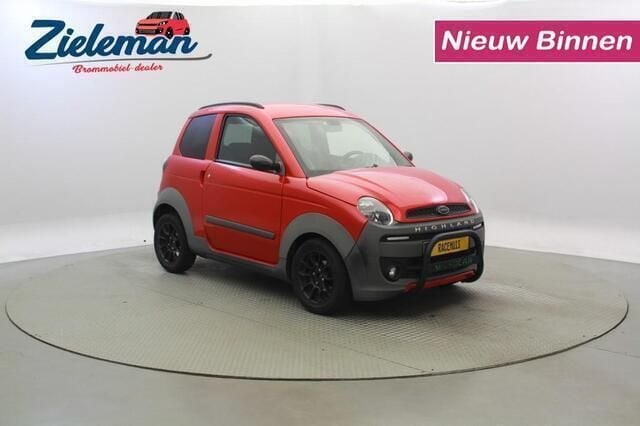 Rood Gebruikt 2017 Microcar M.Go Hatchback | € 7.845 (Goede deal) - Afbeelding 1/4