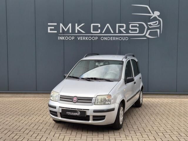 Grijs Gebruikt 2009 Fiat Panda Hatchback | € 2.649 (Eerlijke prijs) - Afbeelding 1/4
