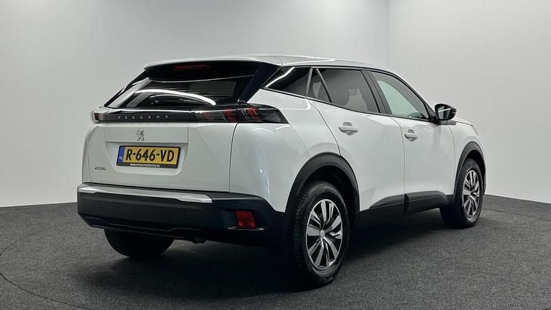 Wit Gebruikt 2022 Peugeot 2008 Active SUV | € 18.000 (Goede deal) - Afbeelding 1/4