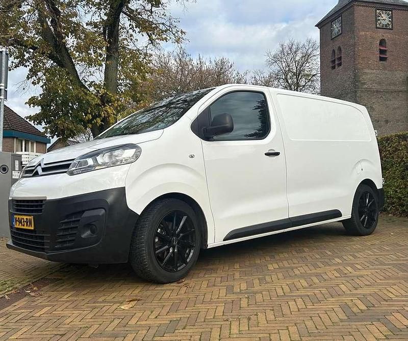 Gebruikt 2018 Citroën Jumpy Business Class Van | € 12.500 (Iets duurder) - Afbeelding 1/4