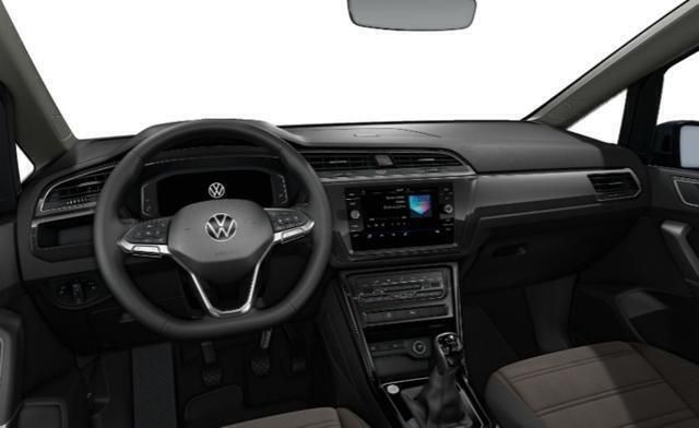 Occasion VW Touran Highline 150 PK (110 kW) 2023 Grijs MPV