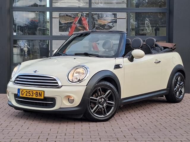 Wit Gebruikt 2010 Mini Cooper Cabriolet Chili Cabriolet | € 7.950 (Eerlijke prijs) - Afbeelding 1/4