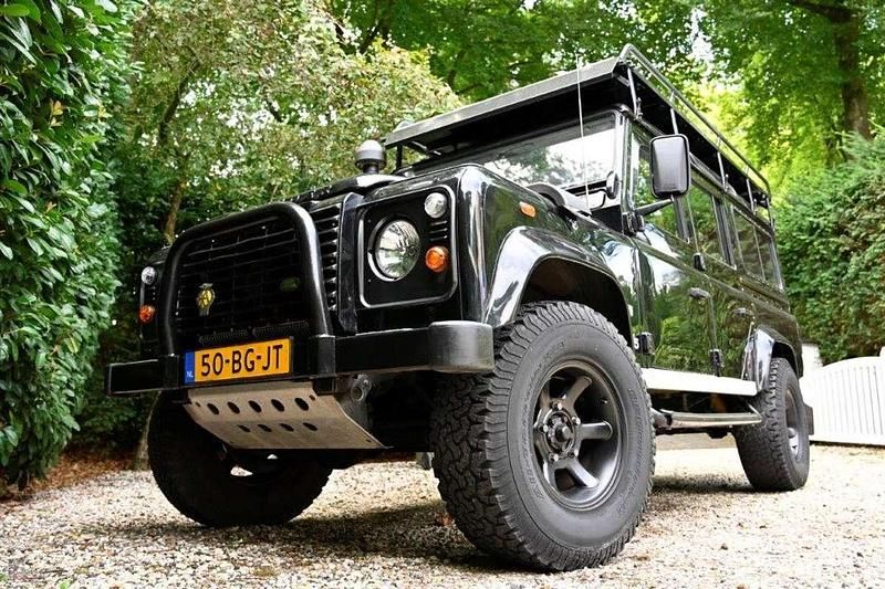 Zwart Gebruikt 2002 Land Rover Defender SUV | € 28.000 (Goede deal) - Afbeelding 1/4