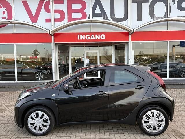 Occasion Toyota Aygo 72 PK (52 kW) 2022 Zwart Hatchback