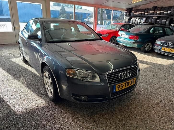 Occasion 2006 Audi A4 | € 2.250 (Super prijs) - Afbeelding 1/4