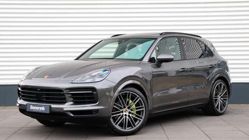 Grijs, metallic lak Gebruikt 2020 Porsche Cayenne SUV | € 67.950 (Eerlijke prijs) - Afbeelding 1/4