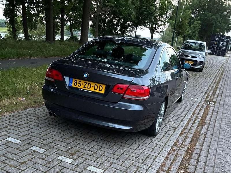 Occasion BMW 325 Executive 218 PK (160 kW) 2008 Grijs Coupé