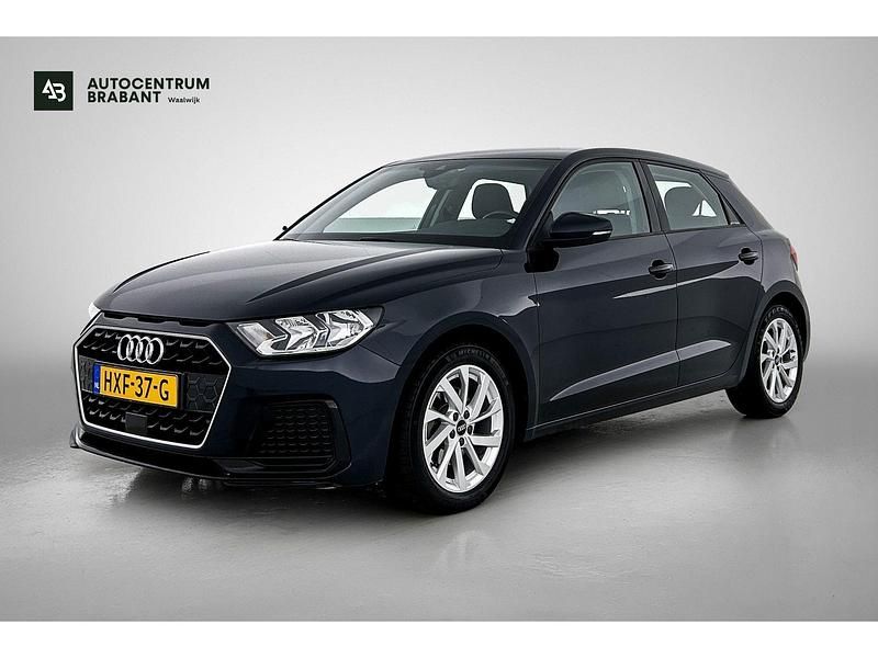 Blauw Gebruikt 2022 Audi A1 Advanced Hatchback | € 21.495 (Super prijs) - Afbeelding 1/3