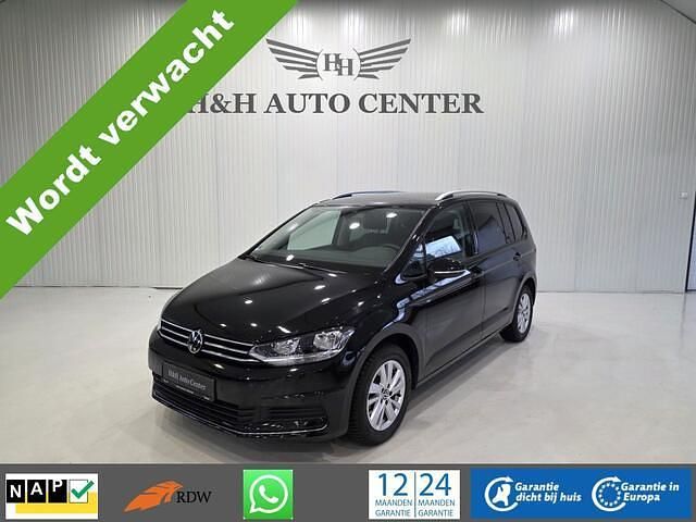 Occasion VW Touran Comfortline 150 PK (110 kW) 2024 Zwart (metallic) MPV