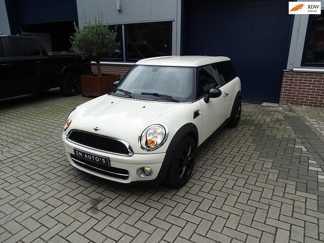 Wit Gebruikt 2010 Mini Cooper Clubman Chili Stationwagen | € 4.750 (Goede deal) - Afbeelding 1/4