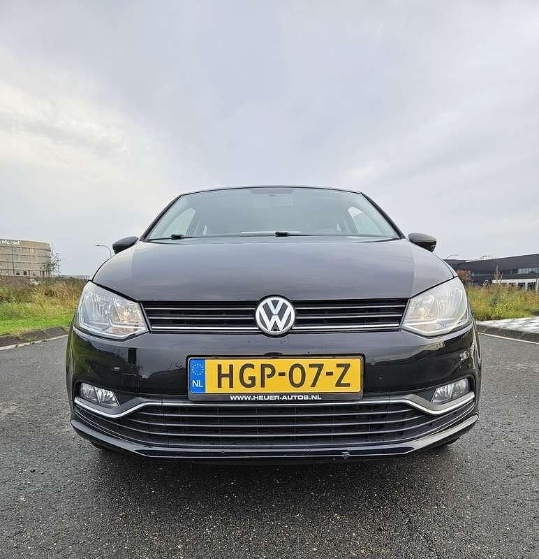 Occasion VW Polo Trendline 60 PK (44 kW) 2017 Zwart Sedan