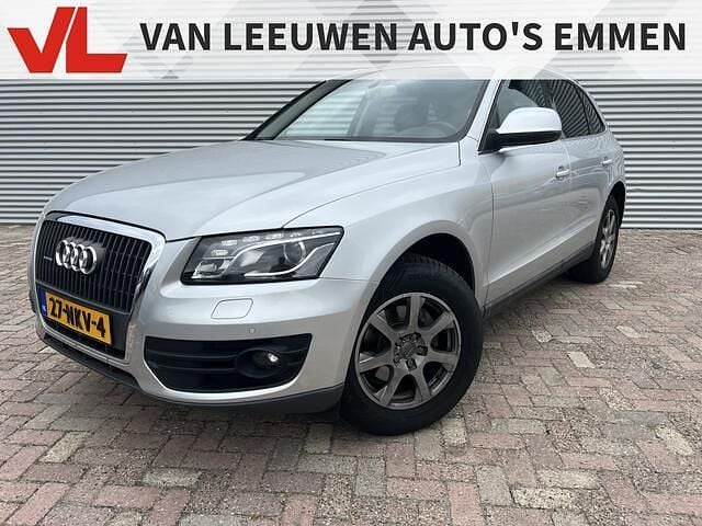 Grijs, metallic lak Gebruikt 2010 Audi Q5 Proline SUV | € 11.448 (Goede deal) - Afbeelding 1/4
