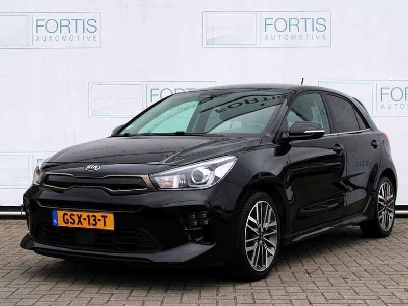 Zwart Gebruikt 2021 Kia Rio GT-Line Hatchback | € 16.500 (Eerlijke prijs) - Afbeelding 1/4