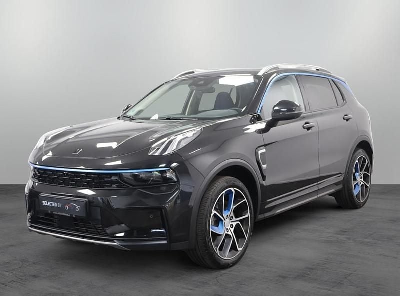 Zwart Gebruikt 2023 Lynk & Co 01 SUV | € 27.294 (Eerlijke prijs) - Afbeelding 1/4