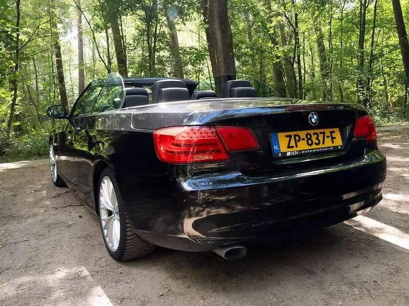Occasion BMW 320 Cabriolet Executive 170 PK (125 kW) 2012 Zwart Cabriolet