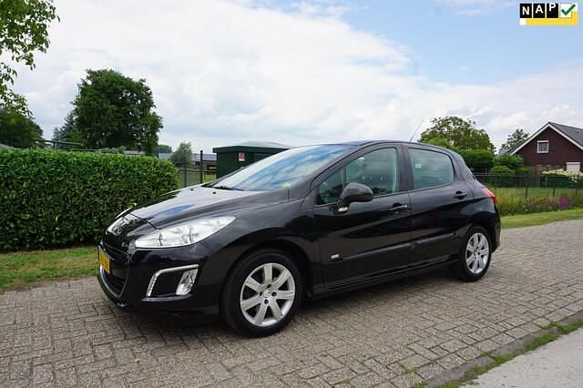 Zwart Occasion 2013 Peugeot 308 Style Hatchback | € 2.950 (Eerlijke prijs) - Afbeelding 1/4