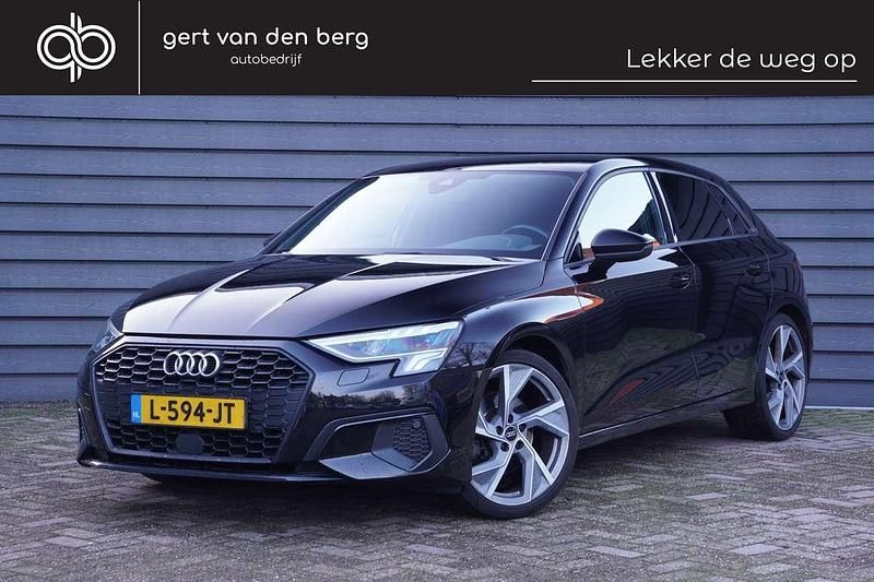 Occasion Audi A3 Sportback e-tron Design 150 PK (110 kW) 2021 Zwart Hatchback