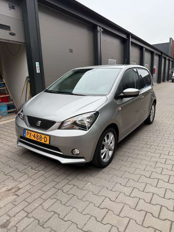 Grijs Gebruikt 2017 Seat Mii Sport Hatchback | € 9.200 (Eerlijke prijs) - Afbeelding 1/4