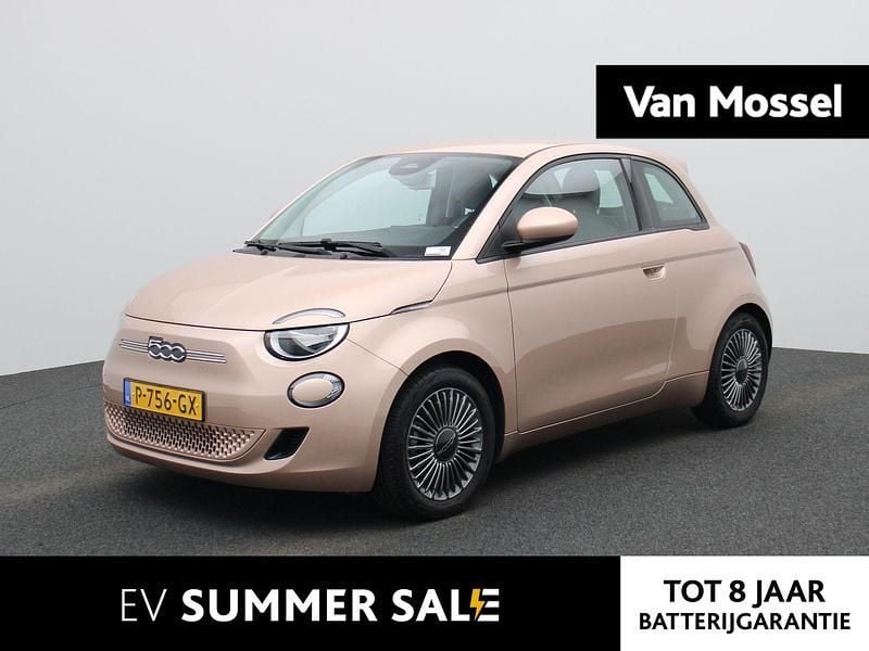 Rood Gebruikt 2022 Fiat 500e Icon Hatchback | € 17.400 (Eerlijke prijs) - Afbeelding 1/4