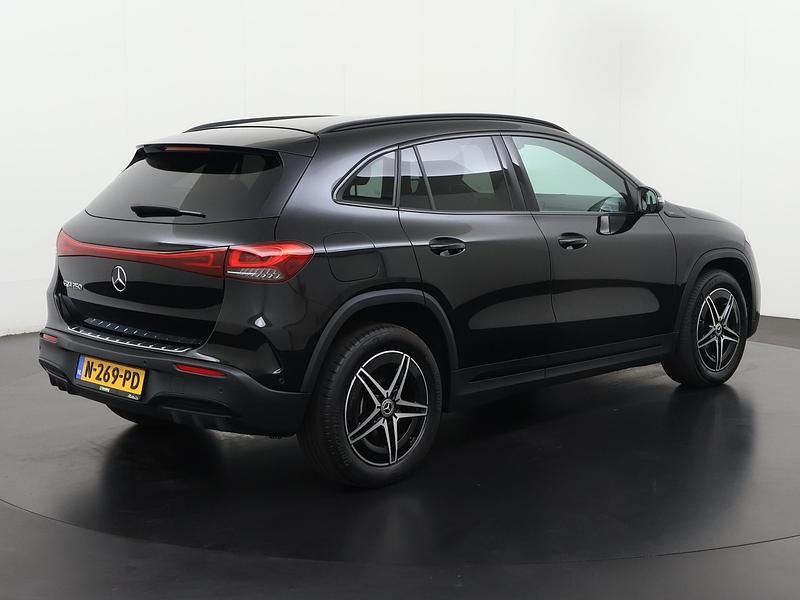 Occasion Mercedes EQA250 AMG 140 kW (191 PK) 2021 Night black  standard finish (696u) SUV