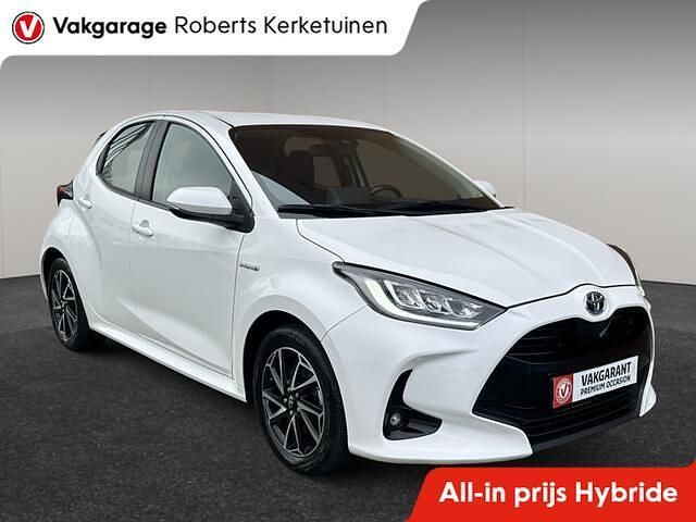 Wit Occasion 2020 Toyota Yaris Hatchback | € 18.990 (Eerlijke prijs) - Afbeelding 1/4