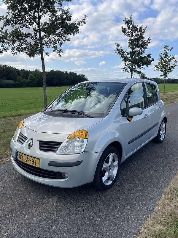 Grijs Gebruikt 2006 Renault Modus MPV | € 1.450 (Goede deal) - Afbeelding 1/4