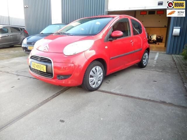 Rood Occasion 2009 Citroën C1 Hatchback | € 1.850 (Super prijs) - Afbeelding 1/4