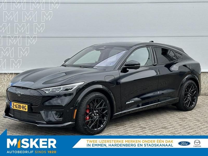 Zwart Occasion 2023 Ford Mustang Mach-E GT SUV | € 44.900 (Eerlijke prijs) - Afbeelding 1/4