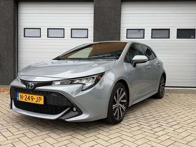 Occasion Toyota Corolla Business Edition 98 PK (72 kW) 2022 Grijs Hatchback