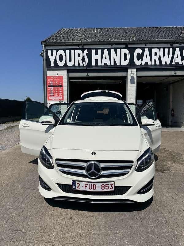 Gebruikt 2018 Mercedes B200 Edition MPV | € 14.000 (Goede deal) - Afbeelding 1/4