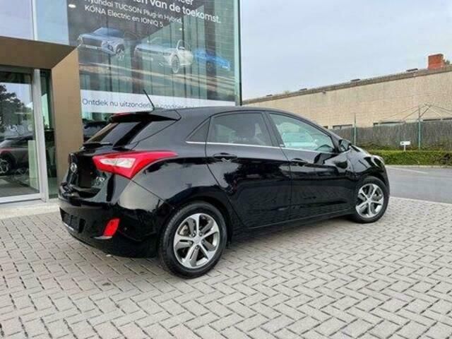 Occasion Hyundai i30 135 PK (99 kW) 2015 Zwart Sedan
