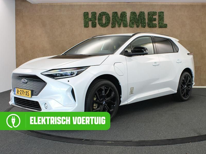 Wit Occasion 2025 Toyota bZ4X SUV | € 35.445 (Super prijs) - Afbeelding 1/4