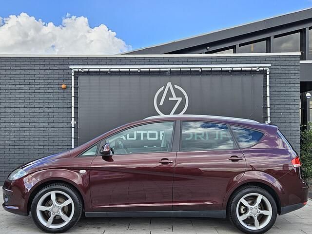 Rood Gebruikt 2008 Seat Altea XL Stylance MPV | € 2.950 (Eerlijke prijs) - Afbeelding 1/4