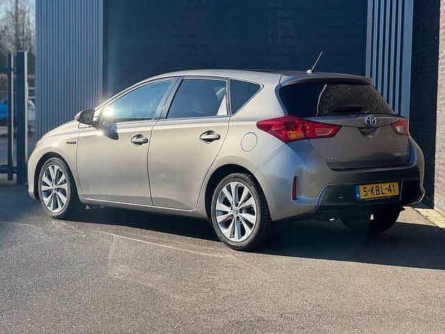 Occasion Toyota Auris 99 PK (72 kW) 2013 Bruin Hatchback