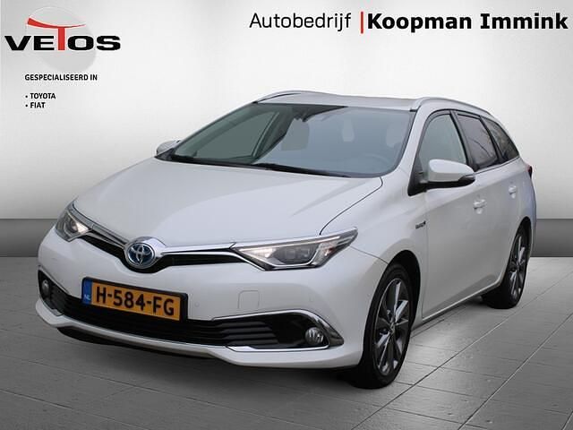 Occasion Toyota Auris Touring Sports Executive 99 PK (72 kW) 2016 Wit Stationwagen