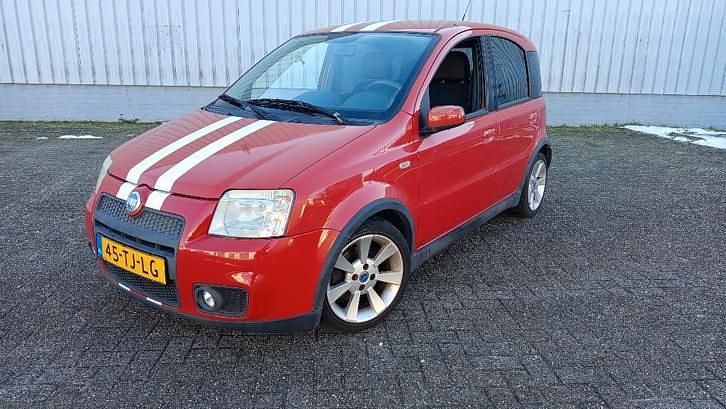Occasion Fiat Panda Sport 100 PK (73 kW) 2006 Rood Hatchback