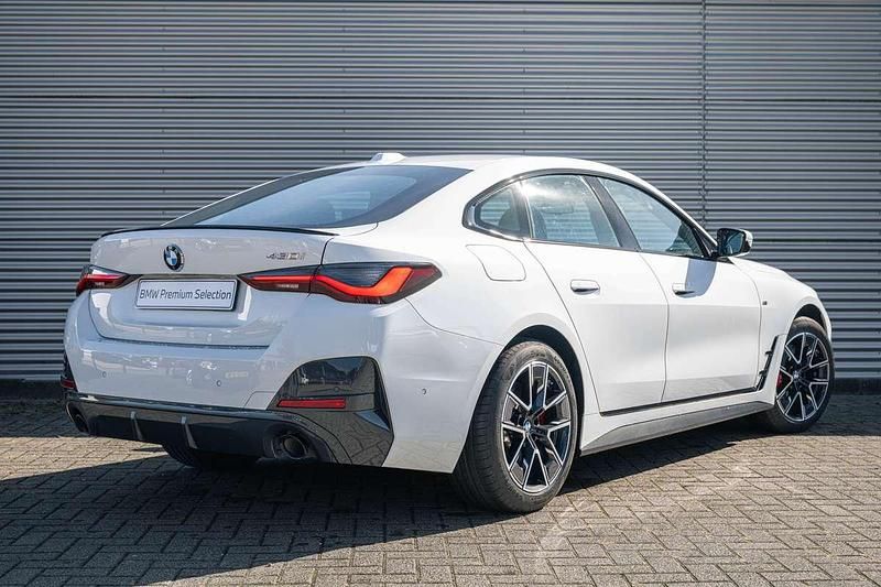 Occasion BMW 430 Gran Coupé Comfort Edition 245 PK (180 kW) 2024 Alpinweiss (licht wit) Coupé