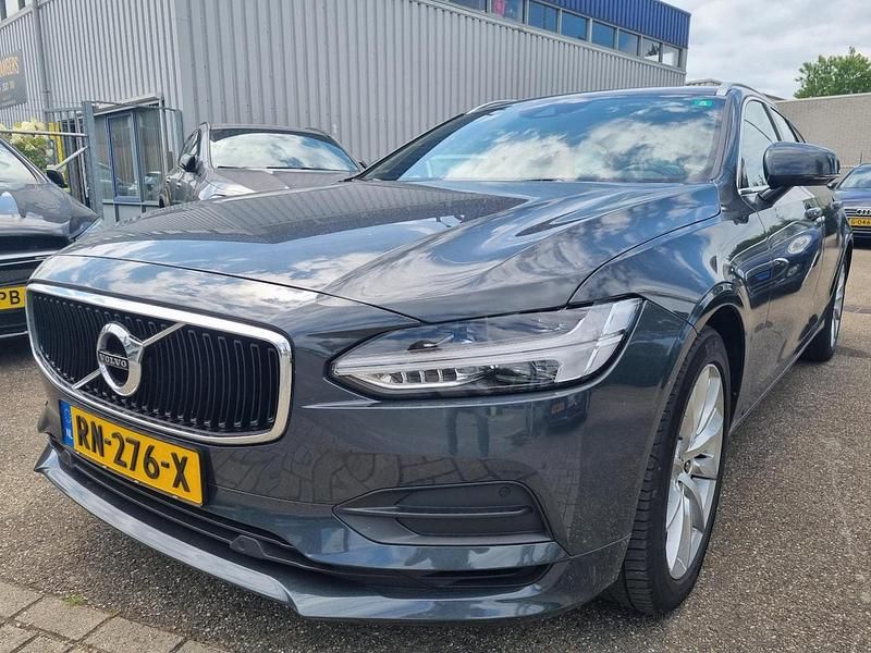 Grijs Gebruikt 2018 Volvo V90 Stationwagen | € 22.995 (Eerlijke prijs) - Afbeelding 1/4