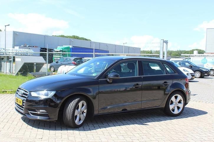 Occasion Audi A3 Ambition 123 PK (90 kW) 2013 Zwart Hatchback
