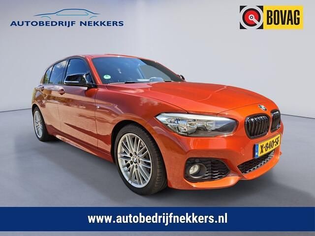 Oranje Gebruikt 2016 BMW 118 M Sport Hatchback | € 13.900 (Iets duurder) - Afbeelding 1/4