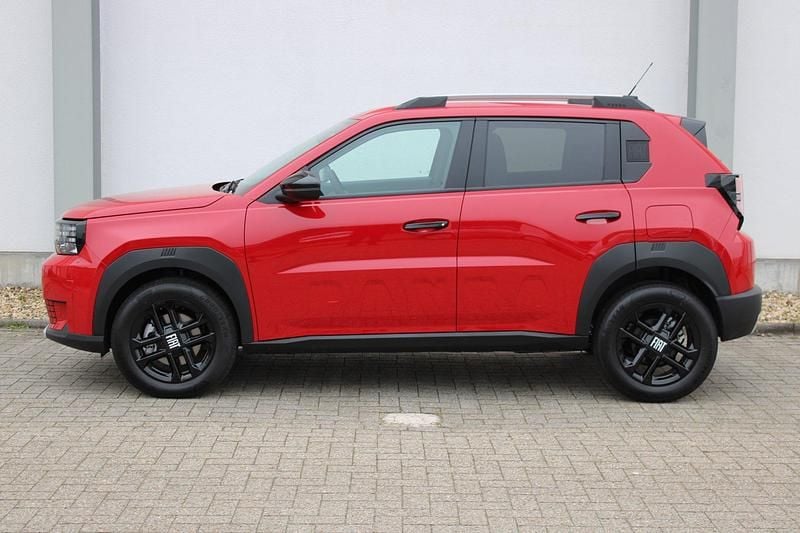 Nieuw Fiat Grande Panda Icon 2025 Rood Hatchback