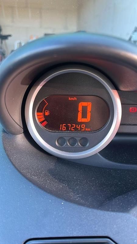 Occasion 2010 Renault Twingo Hatchback | € 1.500 (Goede deal) - Afbeelding 1/4