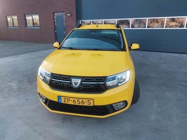 Occasion Dacia Logan MCV Lauréate 90 PK (66 kW) 2019 Geel MPV